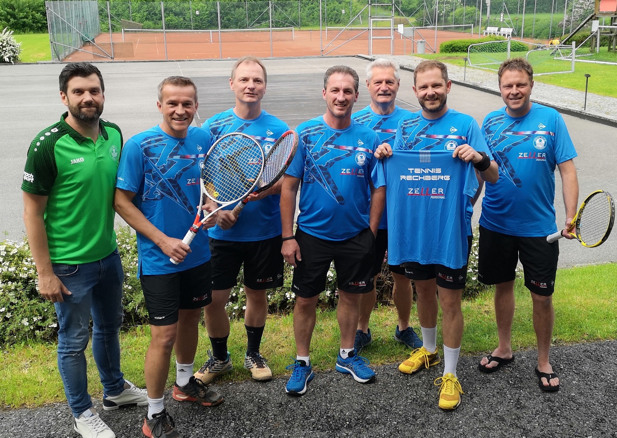 Read more about the article Neue Dress für Tennis S-45 Mannschaft