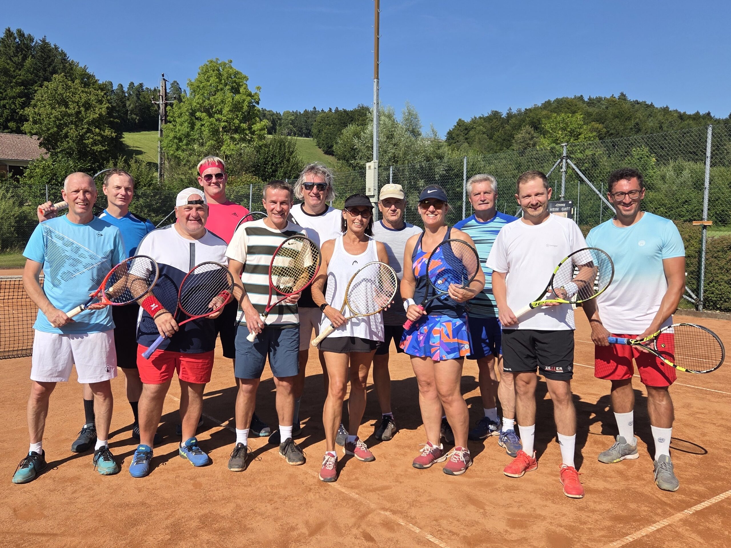 Mehr über den Artikel erfahren Tennis Doppelturnier 2025